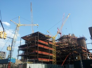 A building project in Brooklyn that had 3-6 cranes working on it every day
